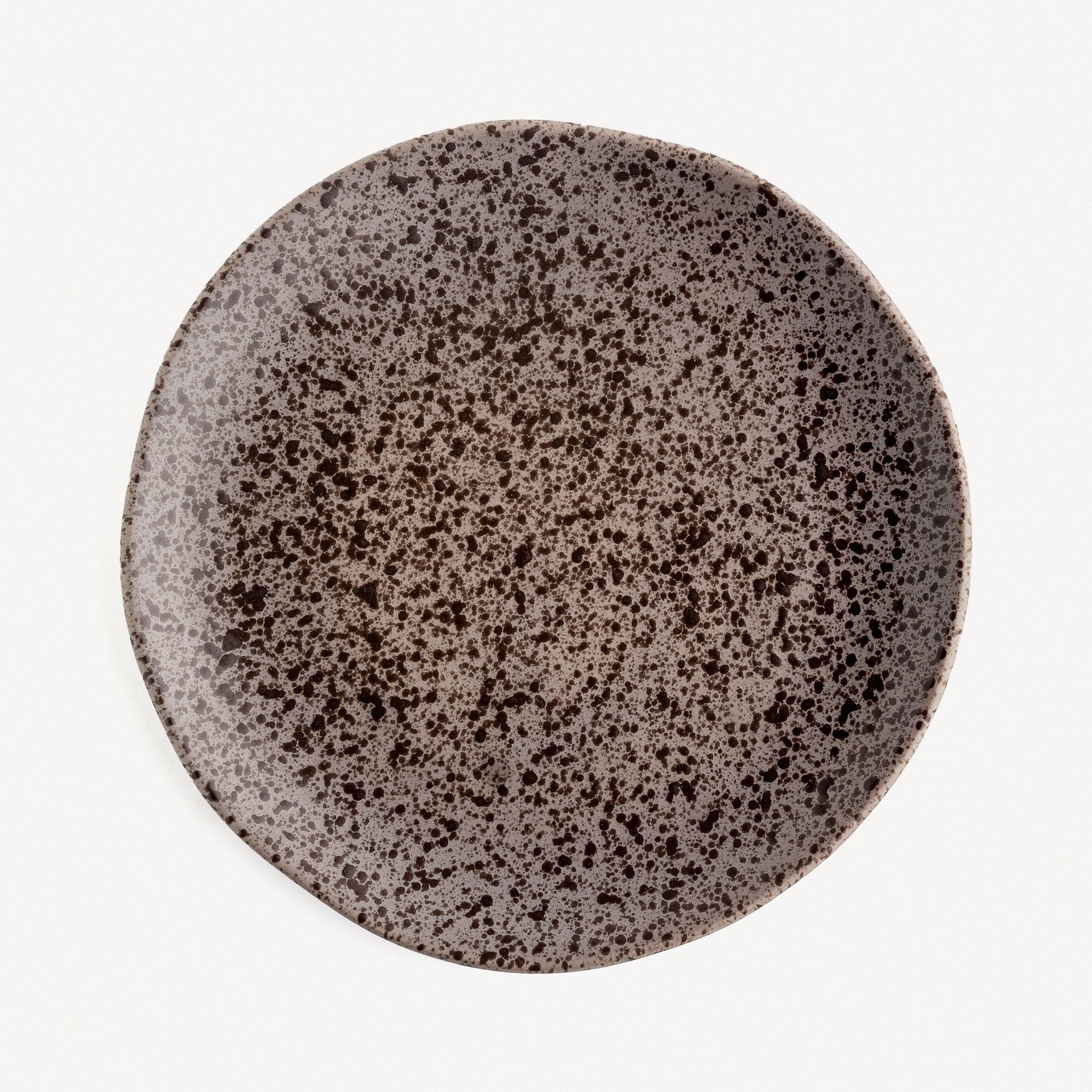 Тарелка неровная плоская Form &quot;Magic Stone&quot; #1