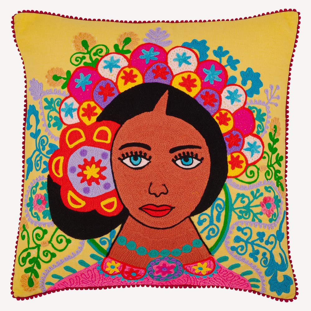 Подушка декоративная с вышивкой #0