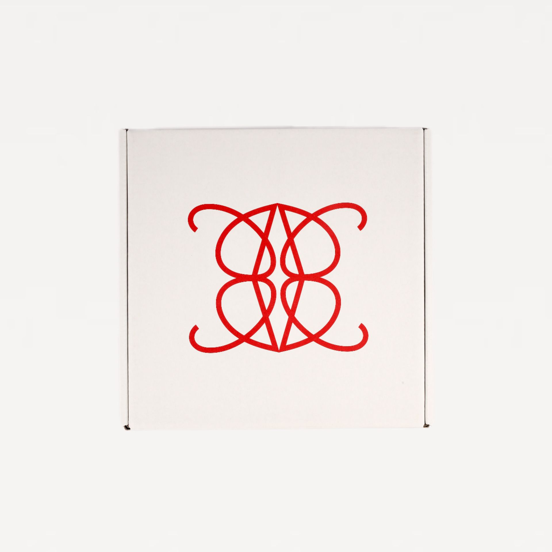 Фирменная подарочная коробка &quot;Дымов Керамика&quot; самосборная #1