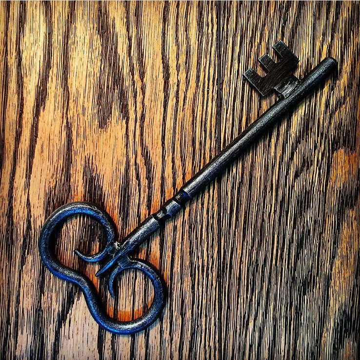 Ключ декоративный #2