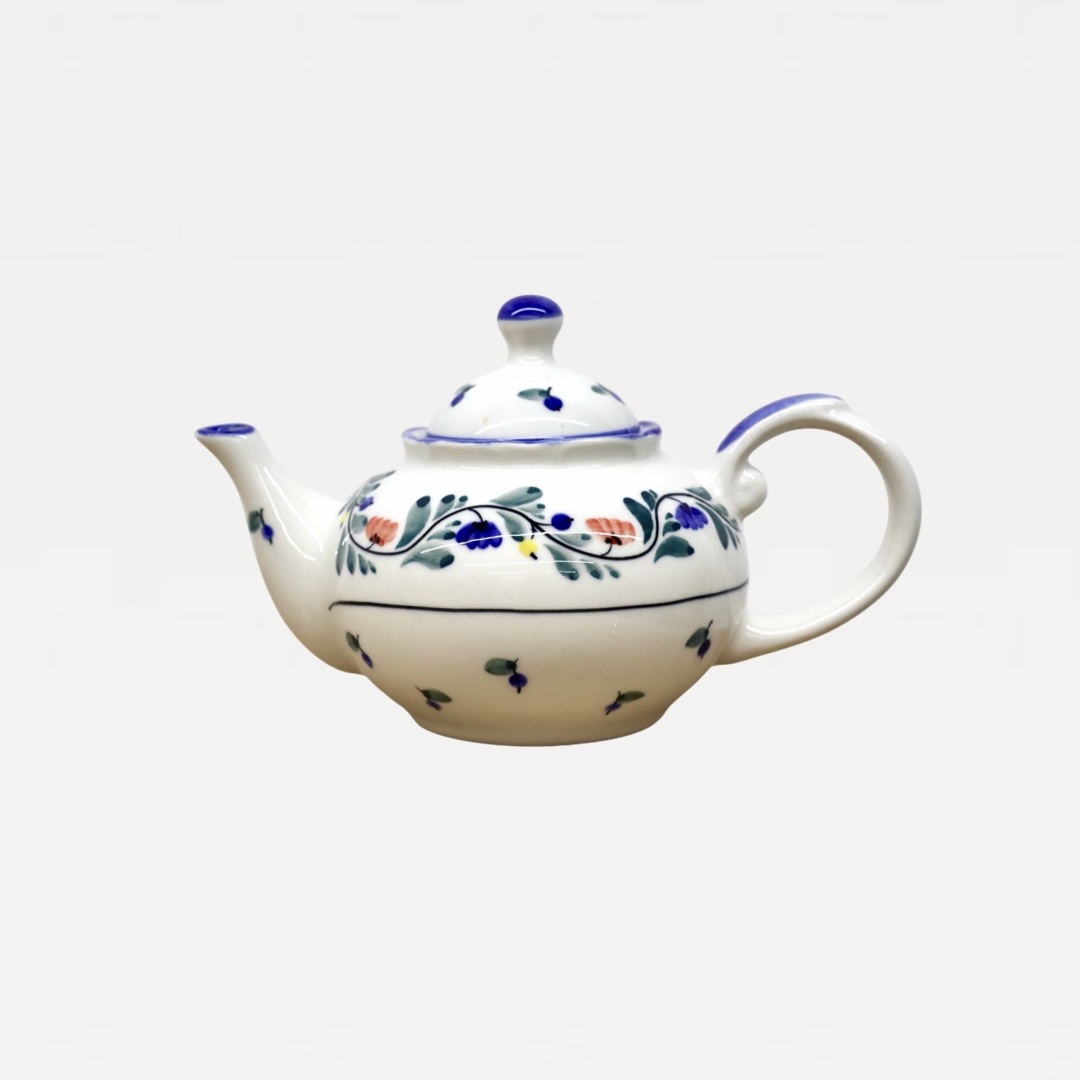 Чайник "Черника" #1