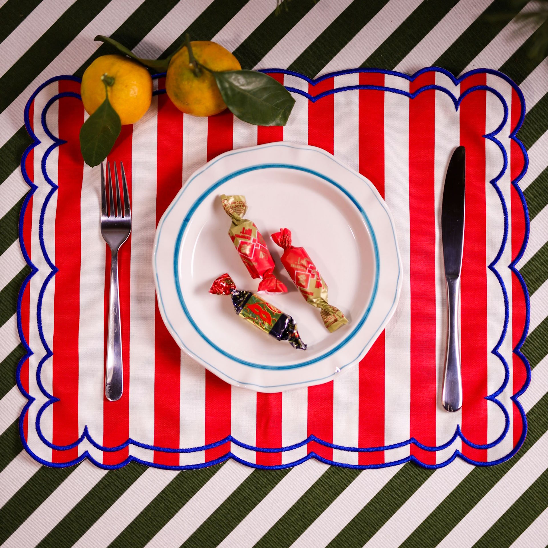 Ланчмат с вышивкой в полоску #6