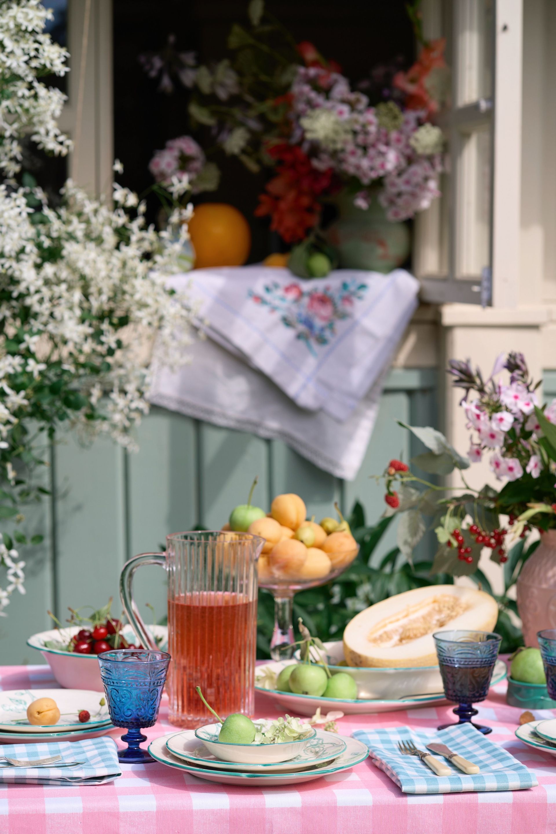 Розетка "Яблони" #7