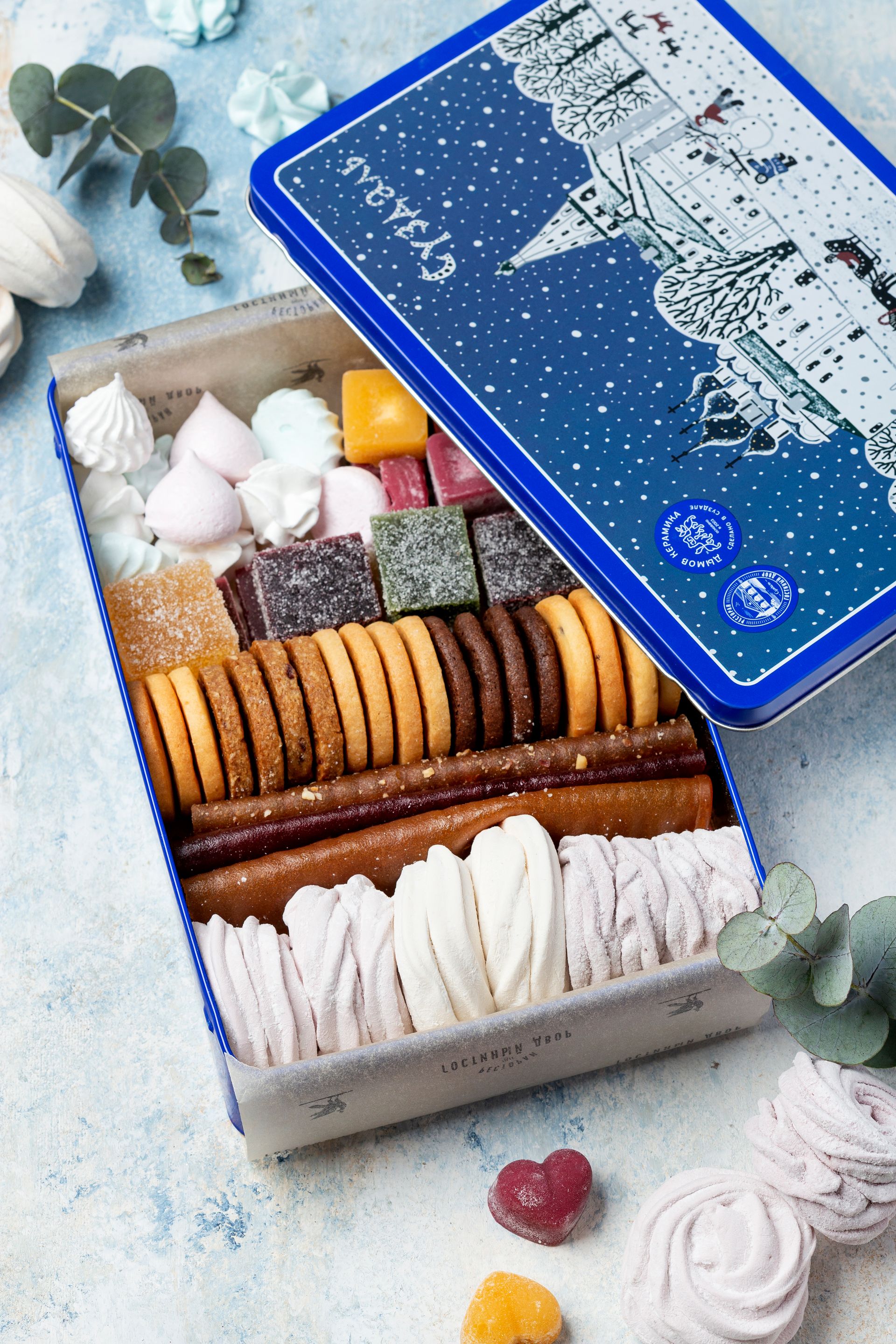 Ассорти сладостей Зима. Суздаль #4