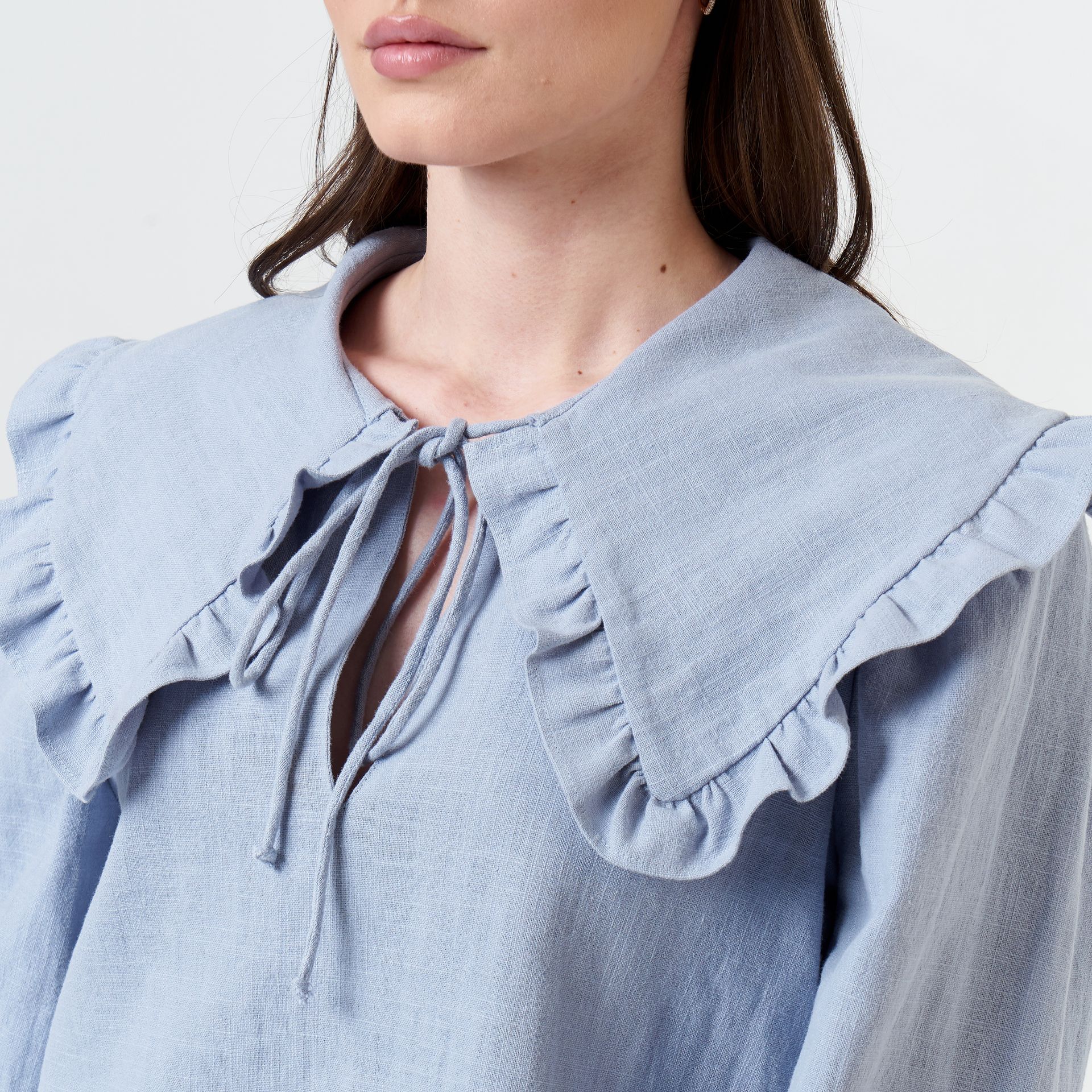 Блуза женская с воротником и разрезами - купить в интернет-магазине ...