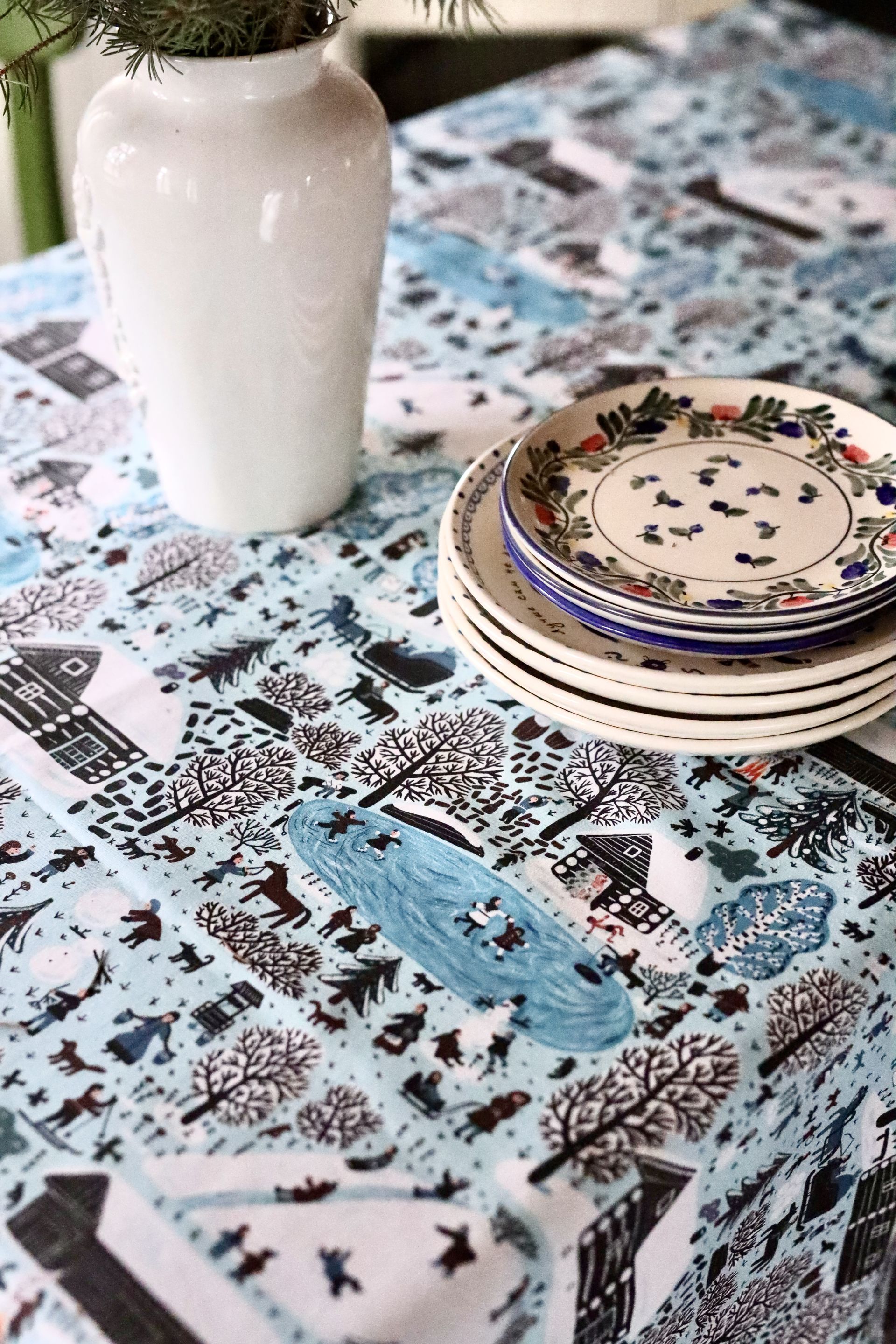 Скатерть. Серия Деревня. Зима, Соня Уткина #0