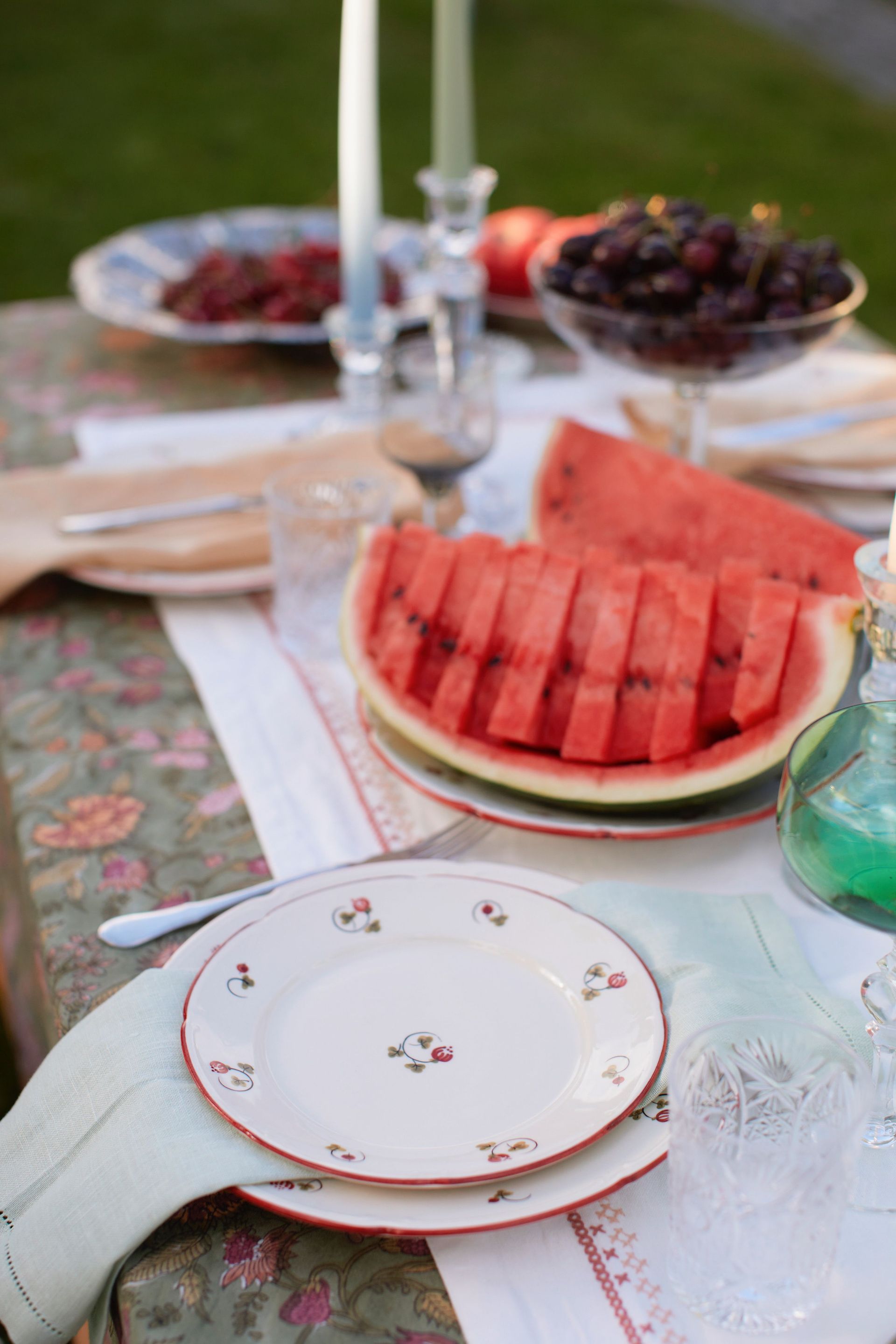 Тарелка плоская с полями "Шиповник" #15