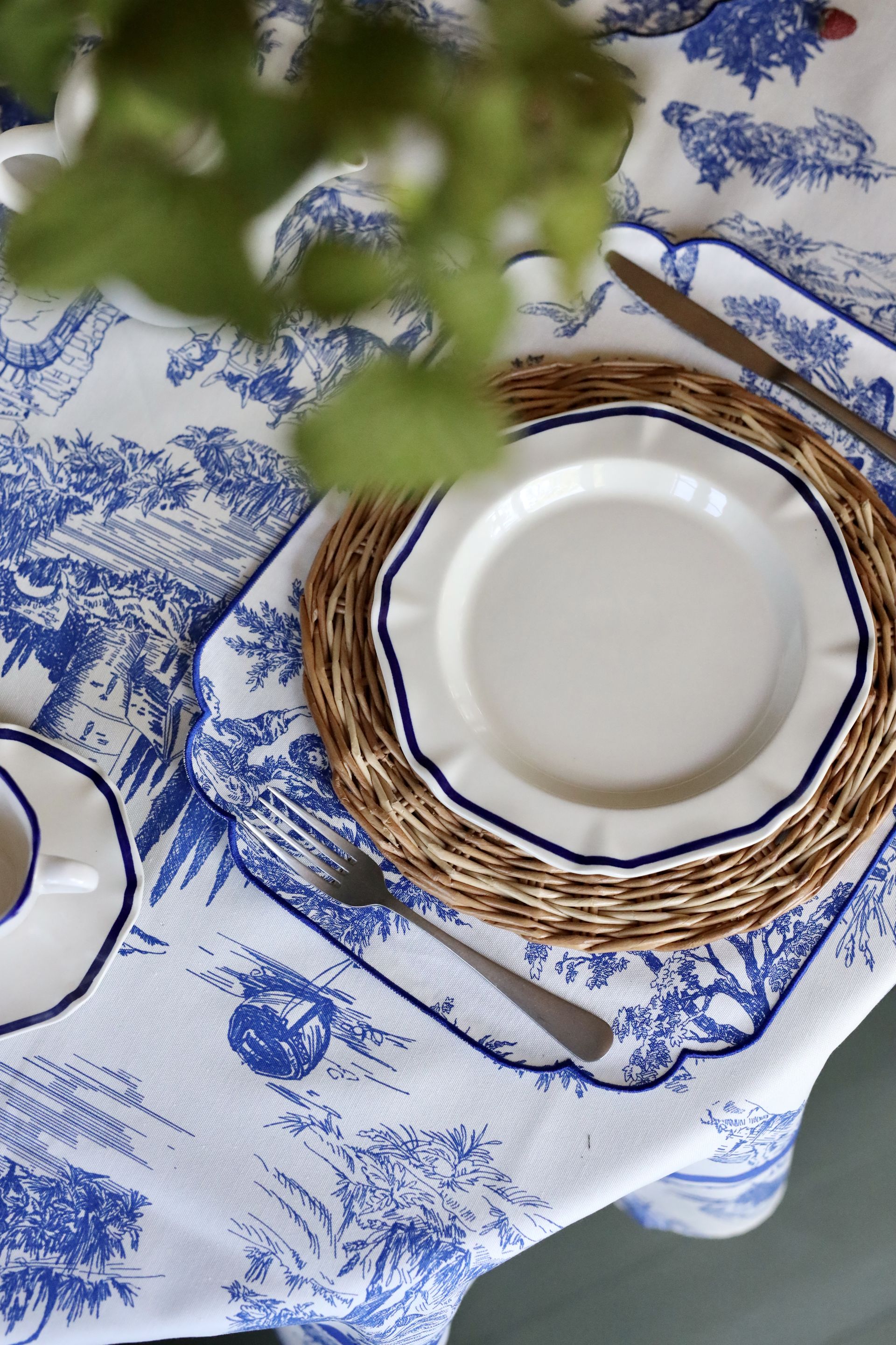 Ланчмат с вышивкой #0