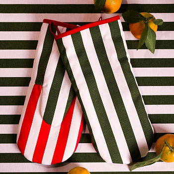 Прихватка варежка в полоску #