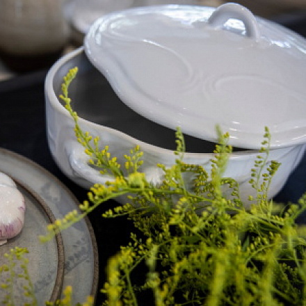 Белый фарфор