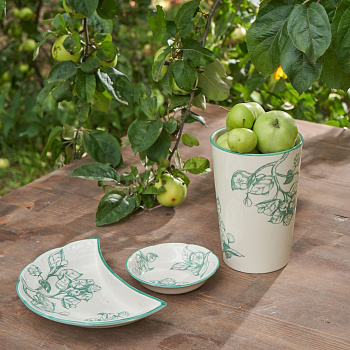 Тарелка полумесяц &amp;quot;Яблони&amp;quot; #