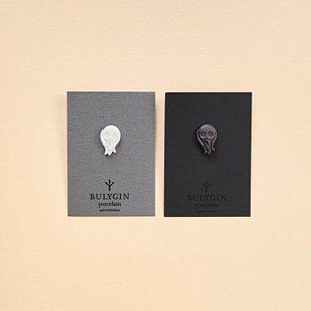 Брошь Мунк #