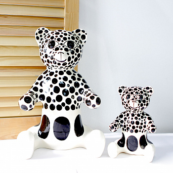 Медведь. Снежные комья #