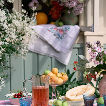 Розетка &amp;quot;Яблони&amp;quot; #