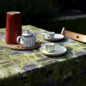 Скатерть. Серия Сельская жизнь. Зеленая деревня, Соня Уткина #