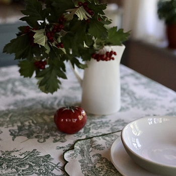 Ланчмат с вышивкой #